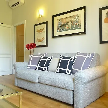 梅塔斯塔斯奥公寓