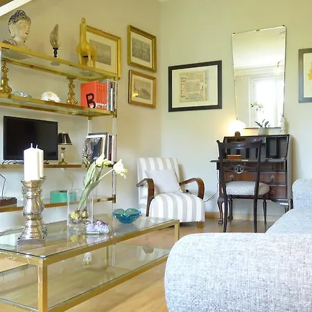 Apartment Metastasio
