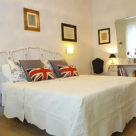 Apartment Metastasio Florence